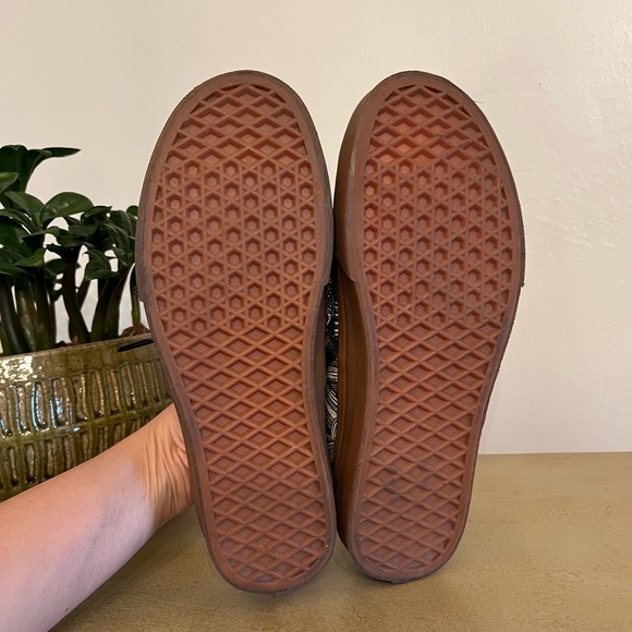 VANS x Zio Ziegler Authentic Art Classic Vans Lace Up Skater Shoes, M 7/W 8.5 - Picture 14 of 14